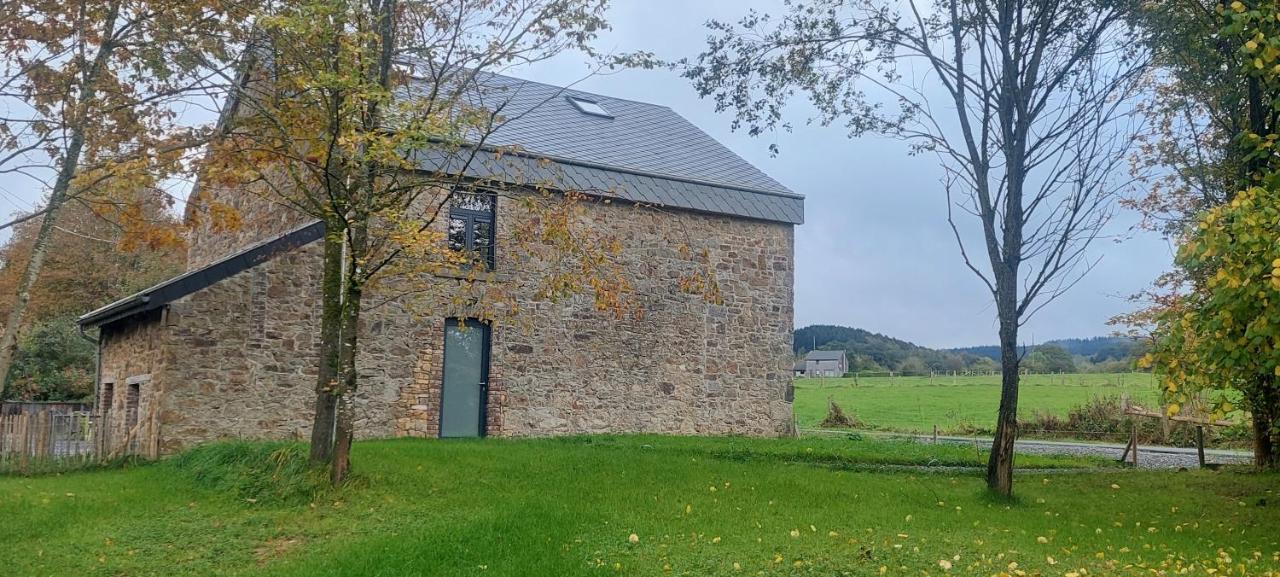 La Grange Du Moulin Villa Érezée Exteriör bild