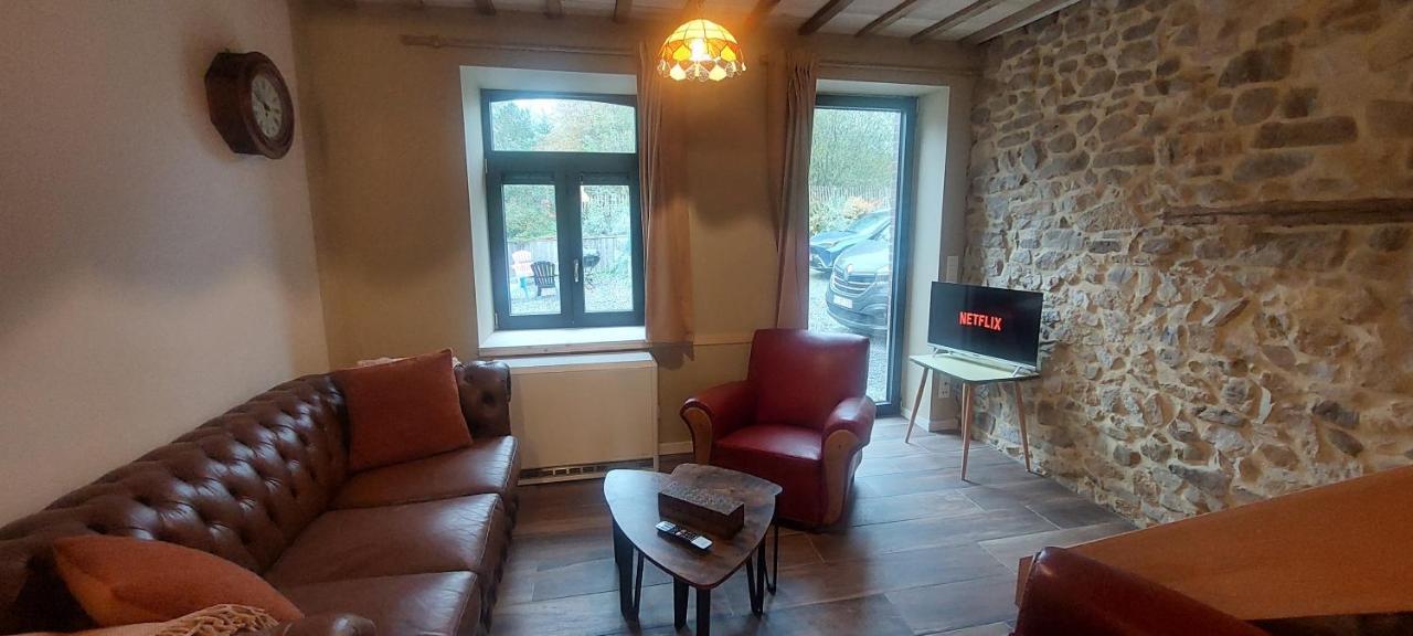 La Grange Du Moulin Villa Érezée Exteriör bild